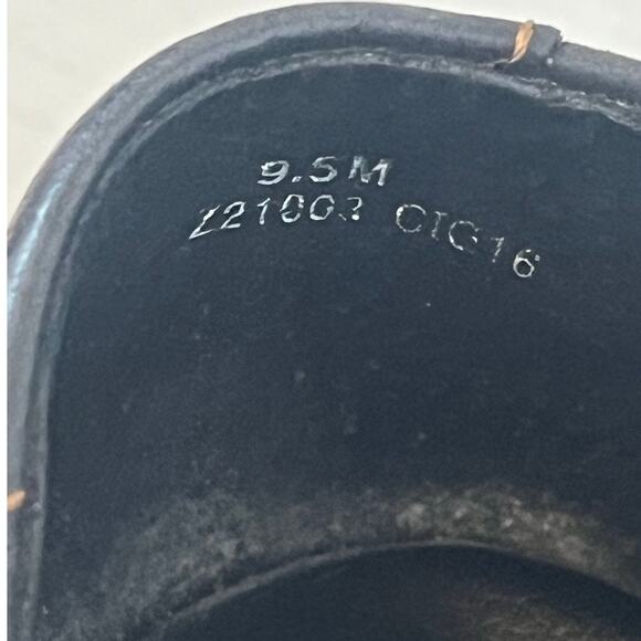 BOC Born Concept Black Leather Buckle Loafer Women's Size 9.5 - Picture 4 of 8